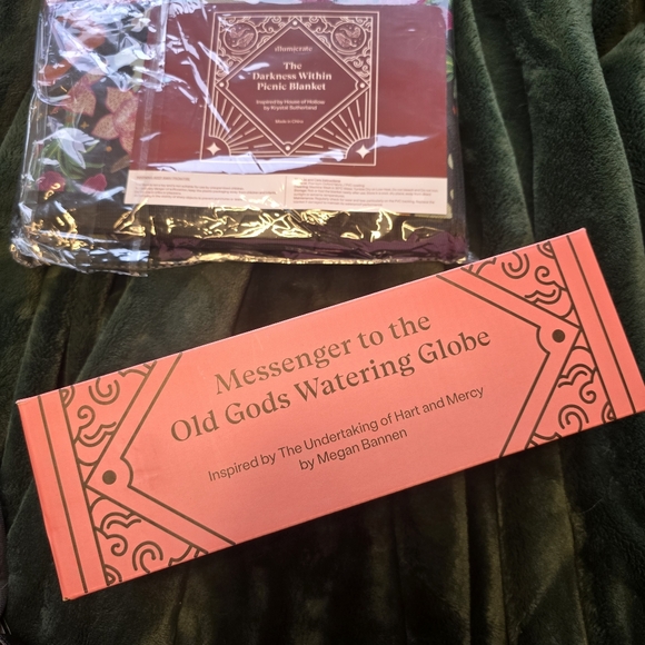 Illumicrate Book Box Bundle - Picture 5 of 13